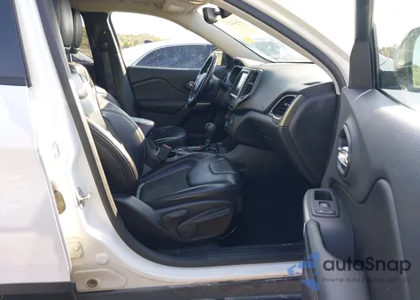 2020 Jeep Cherokee North Edition 4X4 z USA, uszkodzony, nr VIN 1C4PJMCX0LD607816